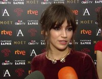 Úrsula Corberó habla sobre Chino Darín y sobre su exnovio Andrés Velencoso