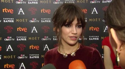 Úrsula Corberó habla sobre Chino Darín y sobre su exnovio Andrés Velencoso