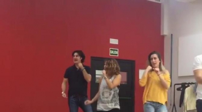 Fórmula Abierta ensayando el baile de 'Te quiero más' para el concierto de 'OT: El Reencuentro'