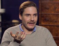 Entrevista exclusiva de Daniel Brühl sobre 'La casa de la esperanza'