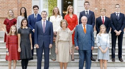 La complicada relación de la Familia Real Española y la Familia del Rey: cariño, tensiones y escándalos