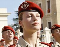 La Princesa Leonor recibe el sable como dama cadete en la Academia General Militar