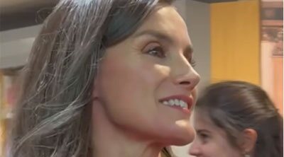 La Reina Letizia apoya a Sonsoles Ónega en su firma de libros del Premio Planeta 2023