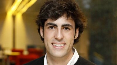 Alfonso Goizueta: "Lo que más he disfrutado al escribir 'La sangre del padre' es sobre la historia de amor de Alejandro Magno y Hefestión"