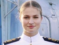 La Princesa Leonor, de maniobras con fuego real en la fragata Blas de Lezo